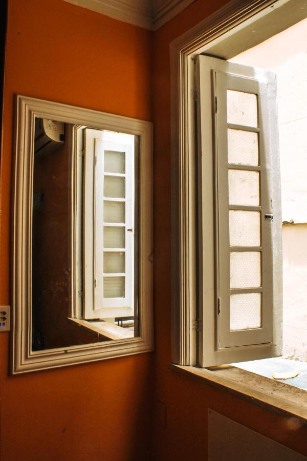 Bed Female Dormitory Room AC,1544079991:JPEG